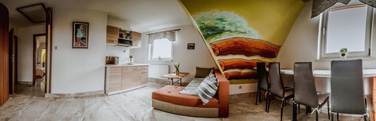 בוקוווינה טטז'אנסקה Apartament Gazdowski מראה חיצוני תמונה