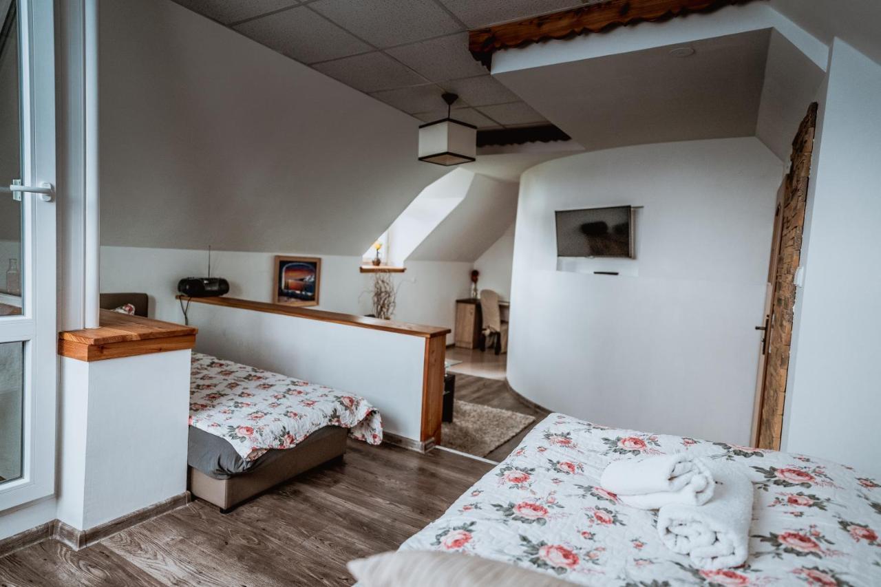 בוקוווינה טטז'אנסקה Apartament Gazdowski מראה חיצוני תמונה